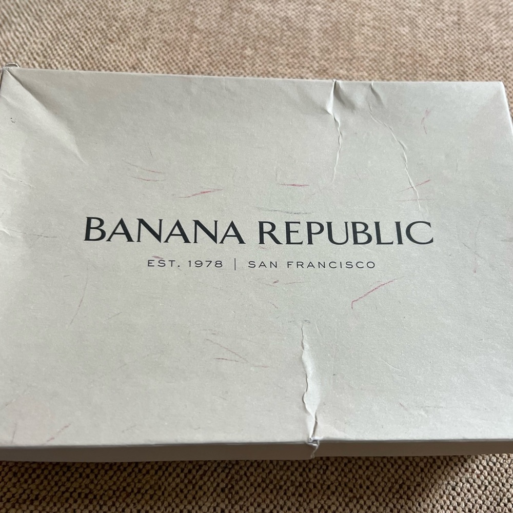 Banana Republic Empty Jewelry Accessories Box Empty Foam 8” X 5.75”  Storage Box
